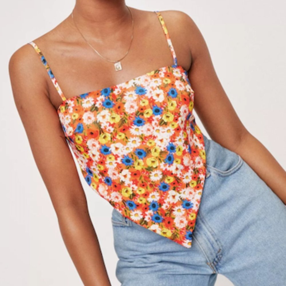 NWT Nasty Gal Floral Print Triangle Handkerchief Crop Top Bow Tie Back M/L